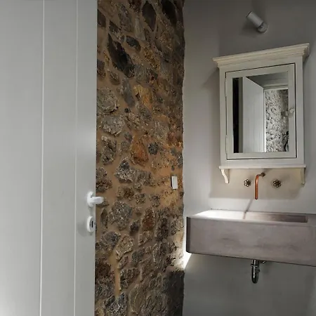 Oxalis Villa Perlengiánika