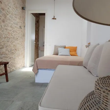 Oxalis Villa