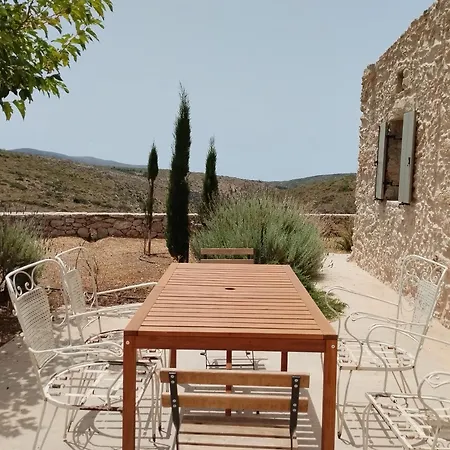 Oxalis Villa Perlengiánika