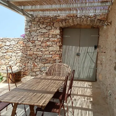 Oxalis Villa